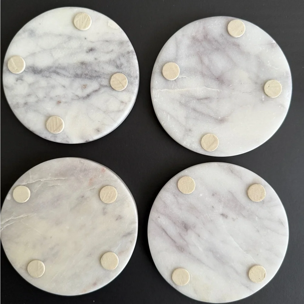Set of 4 Round Marble Flower Etched Coasters